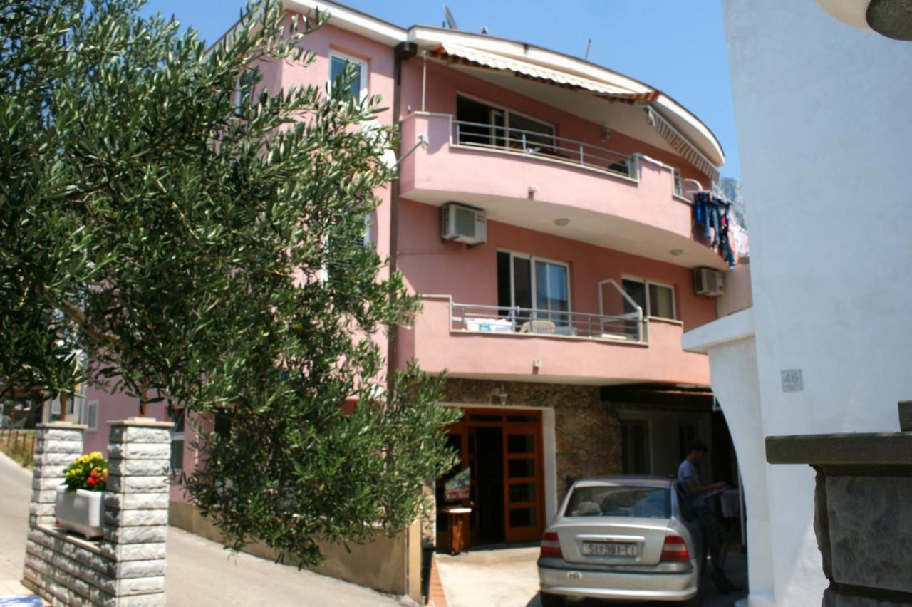 Apartments By The Sea Promajna, Makarska - 2673 Екстер'єр фото